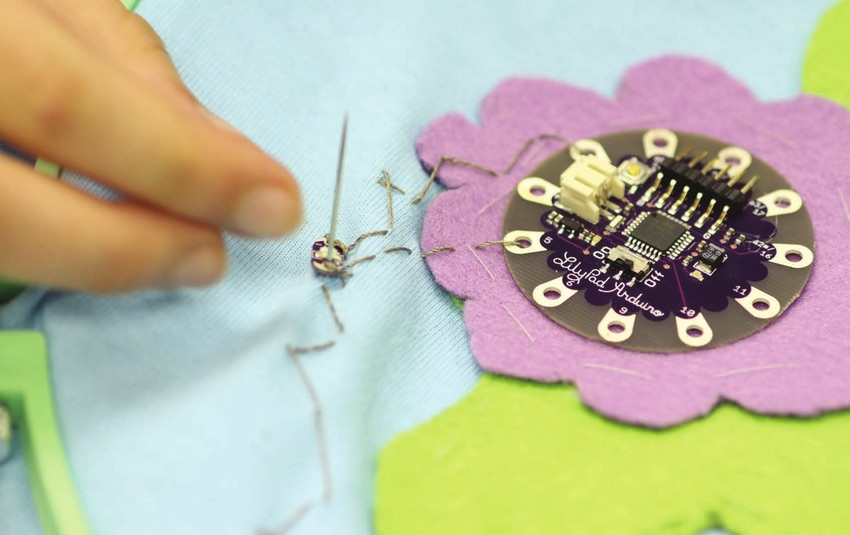 Example of embroidered LilyPad circuit